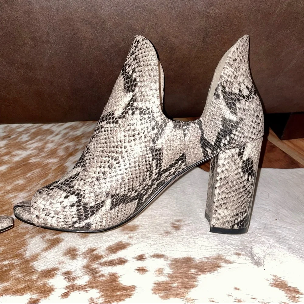 Cole Haan | “Electa Ankle Boot” - Picture 2 of 16